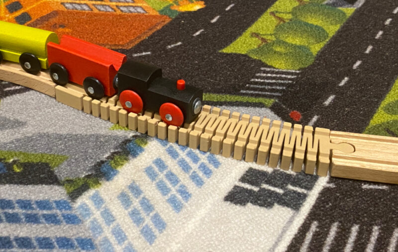 Flexible Train Track for Wooden Train Sets - Image 3